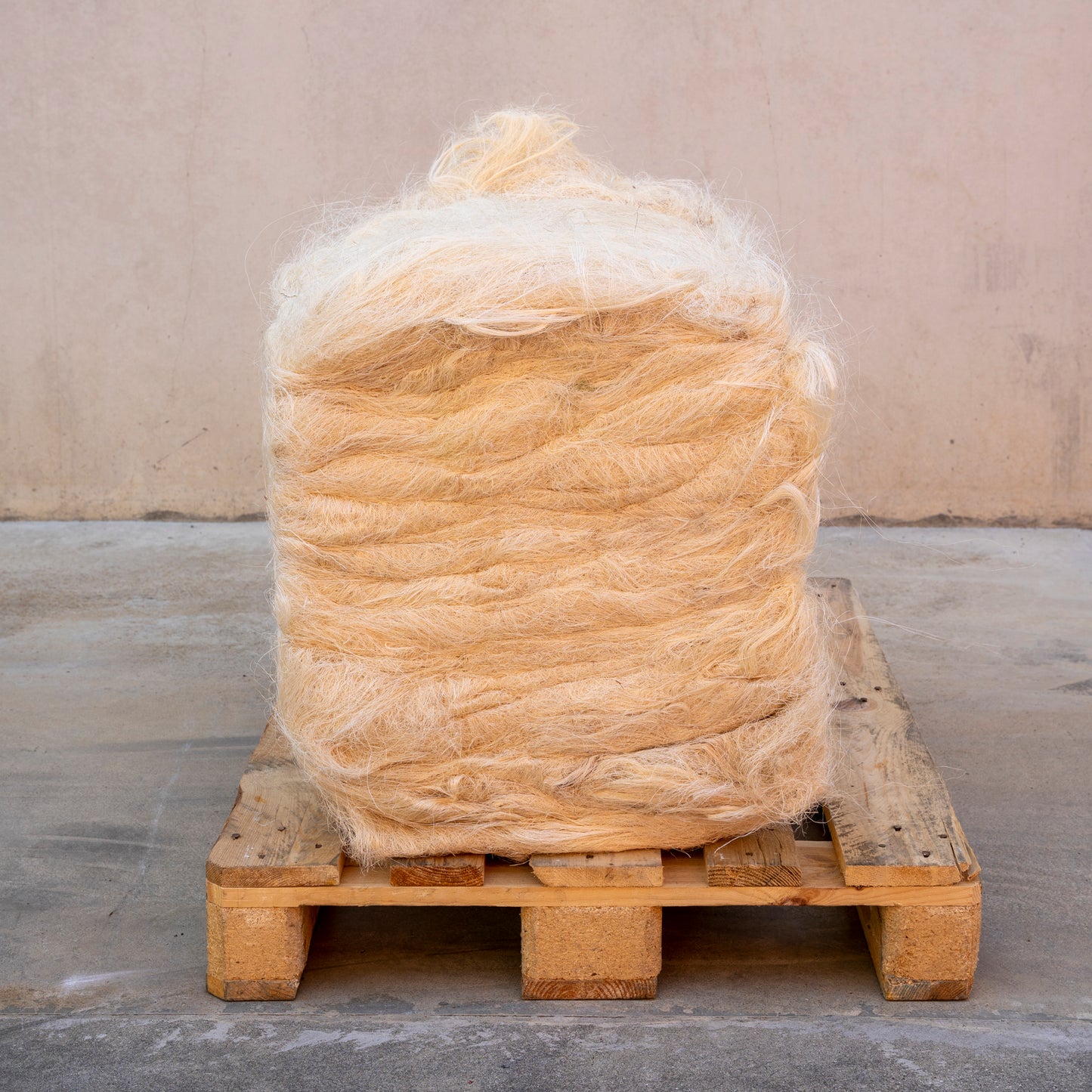 Sisal cardato pettinato e grezzo